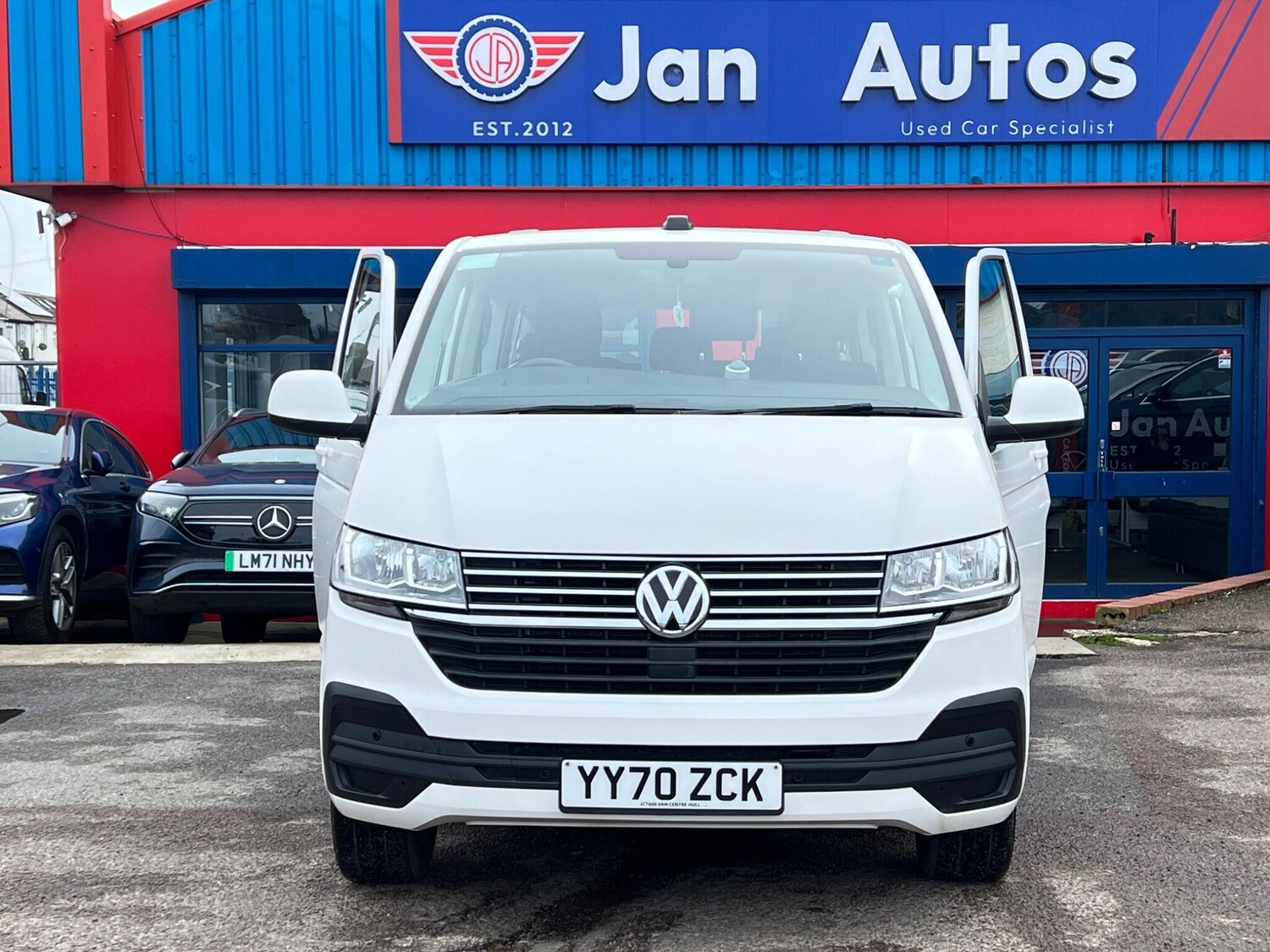 Used Volkswagen Transporter Shuttle 2021 for sale - 77892200: Photo 33