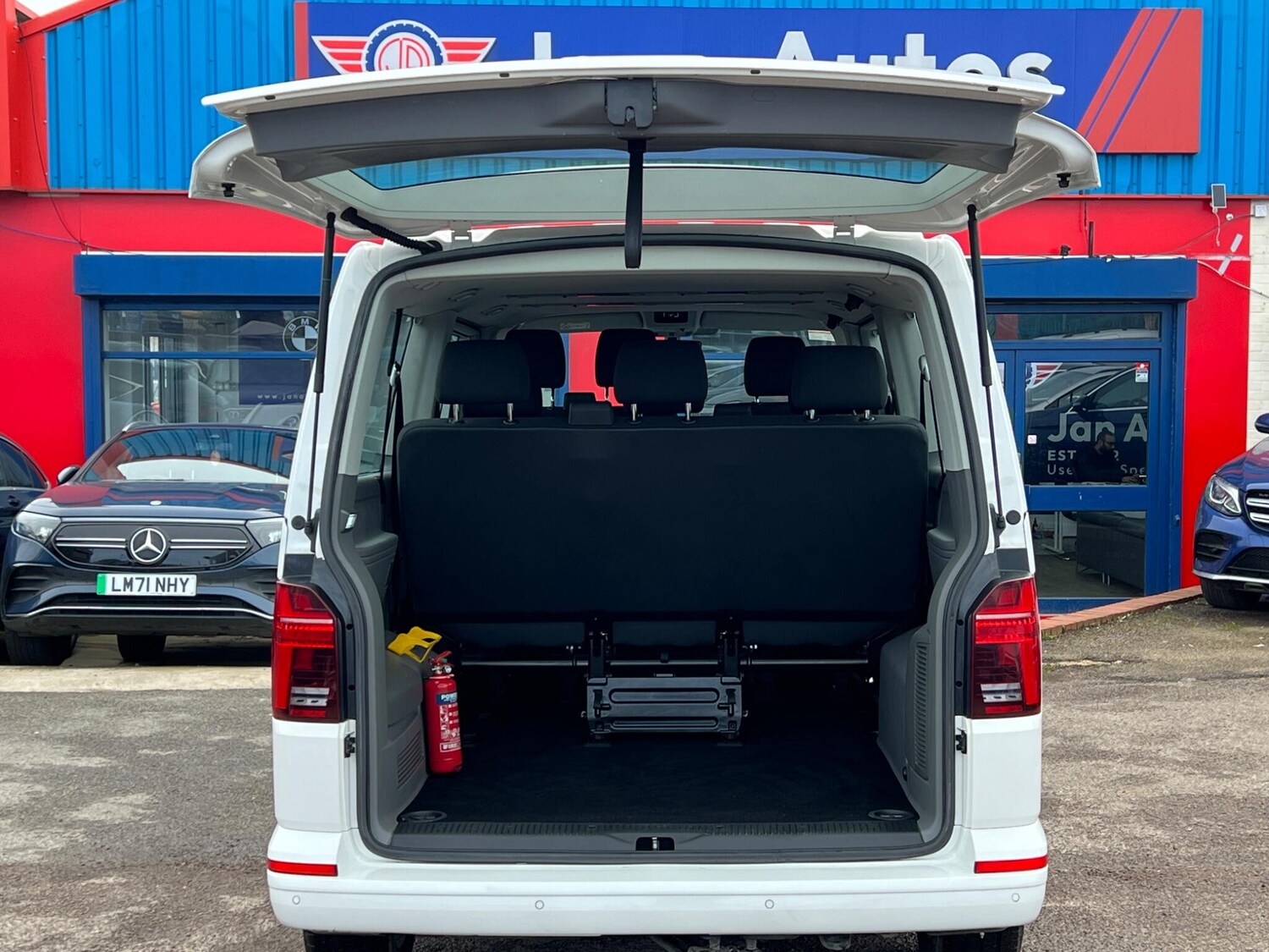 Used Volkswagen Transporter Shuttle 2021 for sale - 77892200: Photo 57