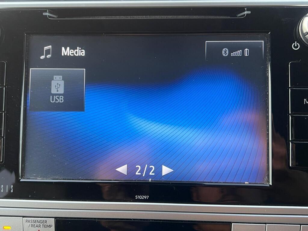 Used Toyota Land Cruiser for sale - 77670700: Photo 36