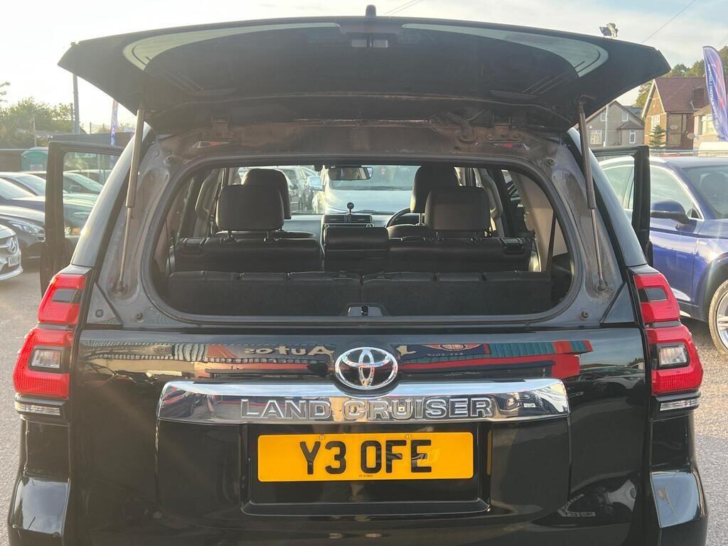 Used Toyota Land Cruiser for sale - 77670700: Photo 41