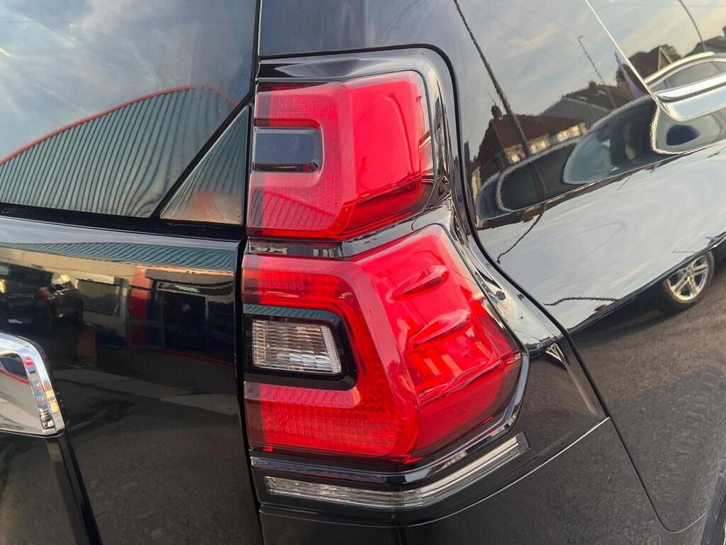 Used Toyota Land Cruiser for sale - 77670700: Photo 55