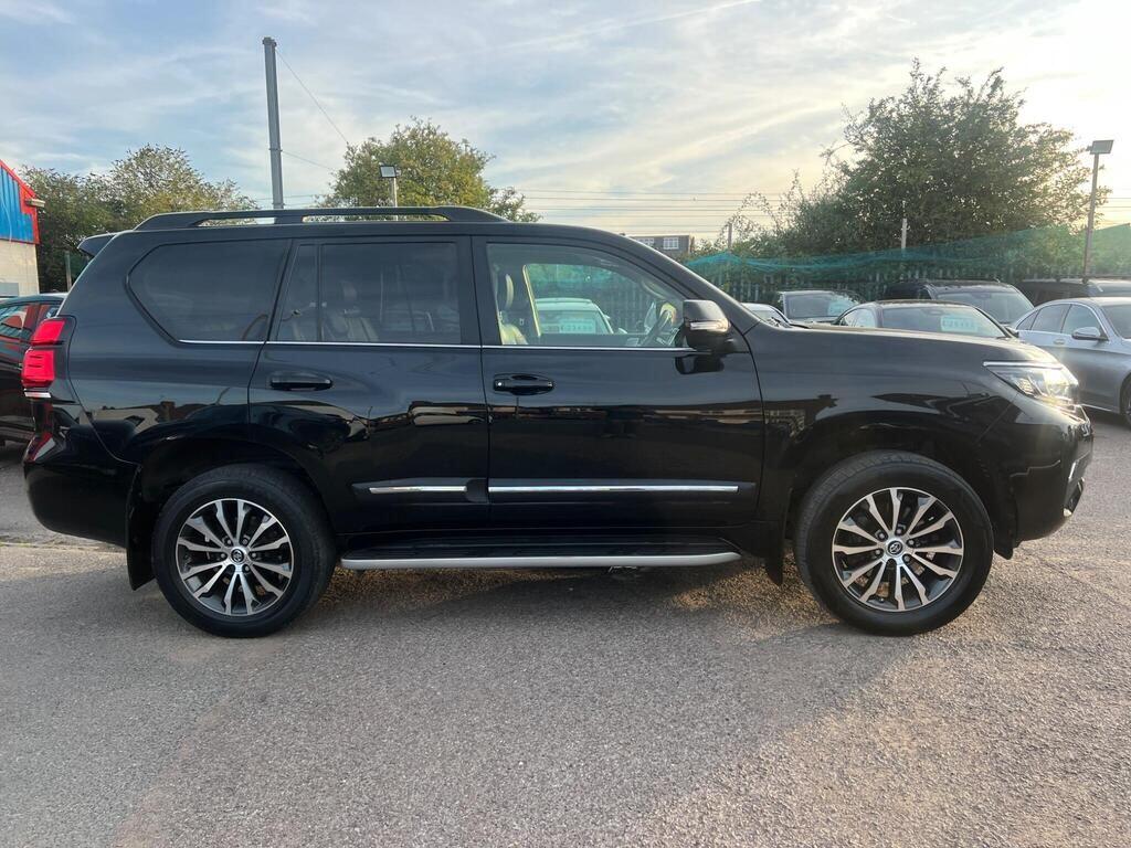 Used Toyota Land Cruiser for sale - 77670700: Photo 8