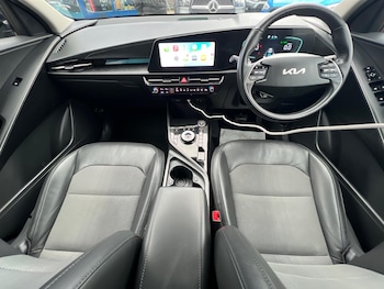 Used Kia Niro 2023 for sale - 77671662: Photo