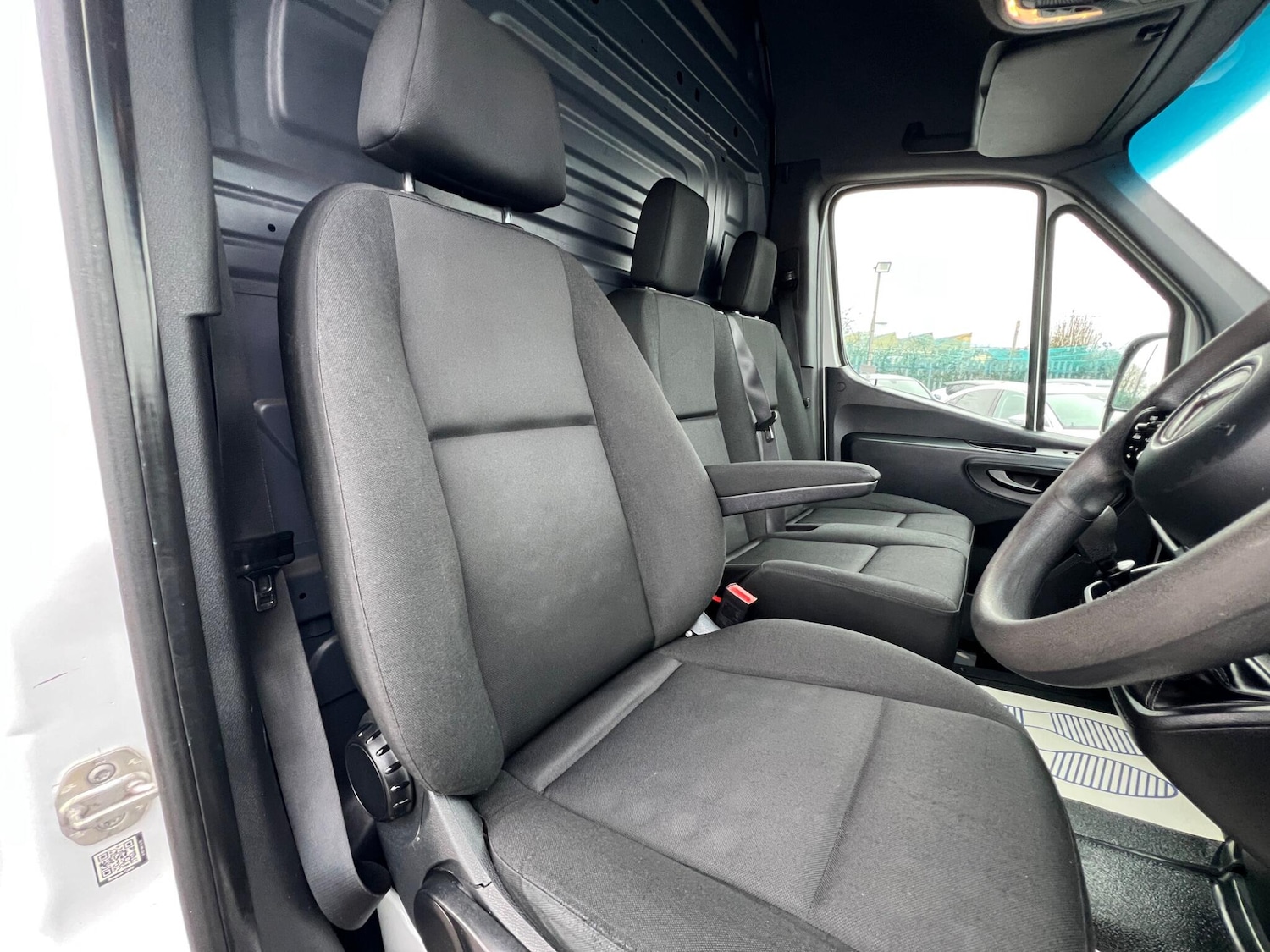 Used Mercedes-Benz Sprinter for sale - 77672043: Photo 32