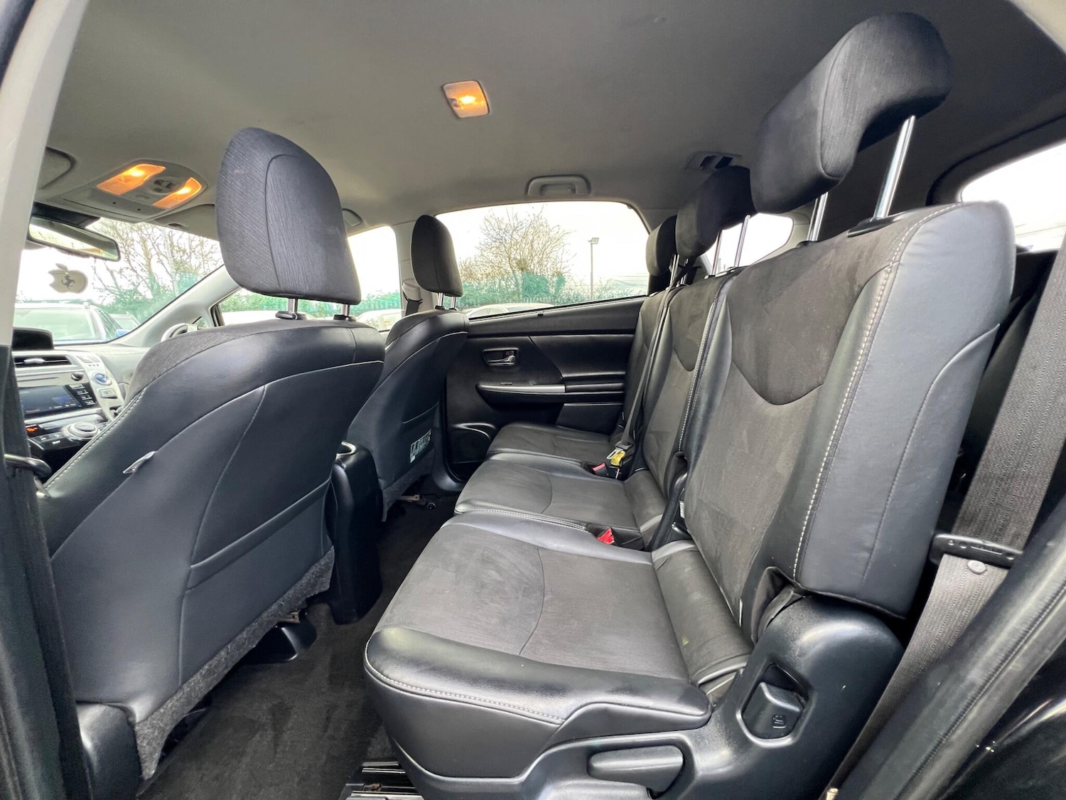 Used Toyota Prius+ for sale - 77670326: Photo 16