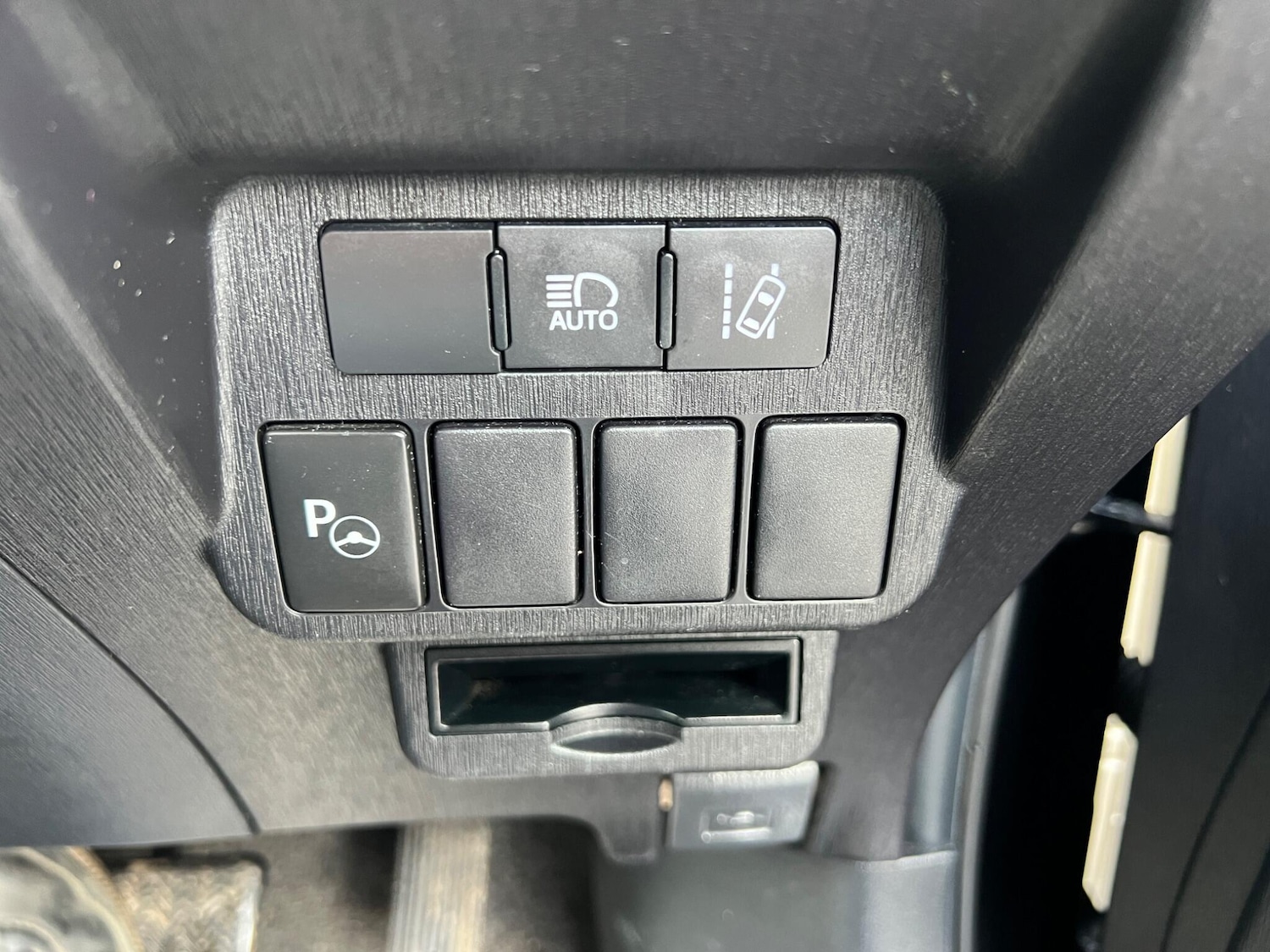 Used Toyota Prius+ for sale - 77670326: Photo 46