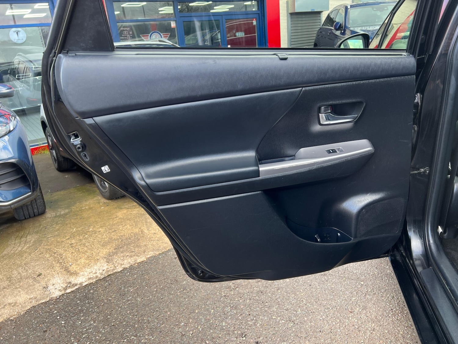 Used Toyota Prius+ for sale - 77670326: Photo 49