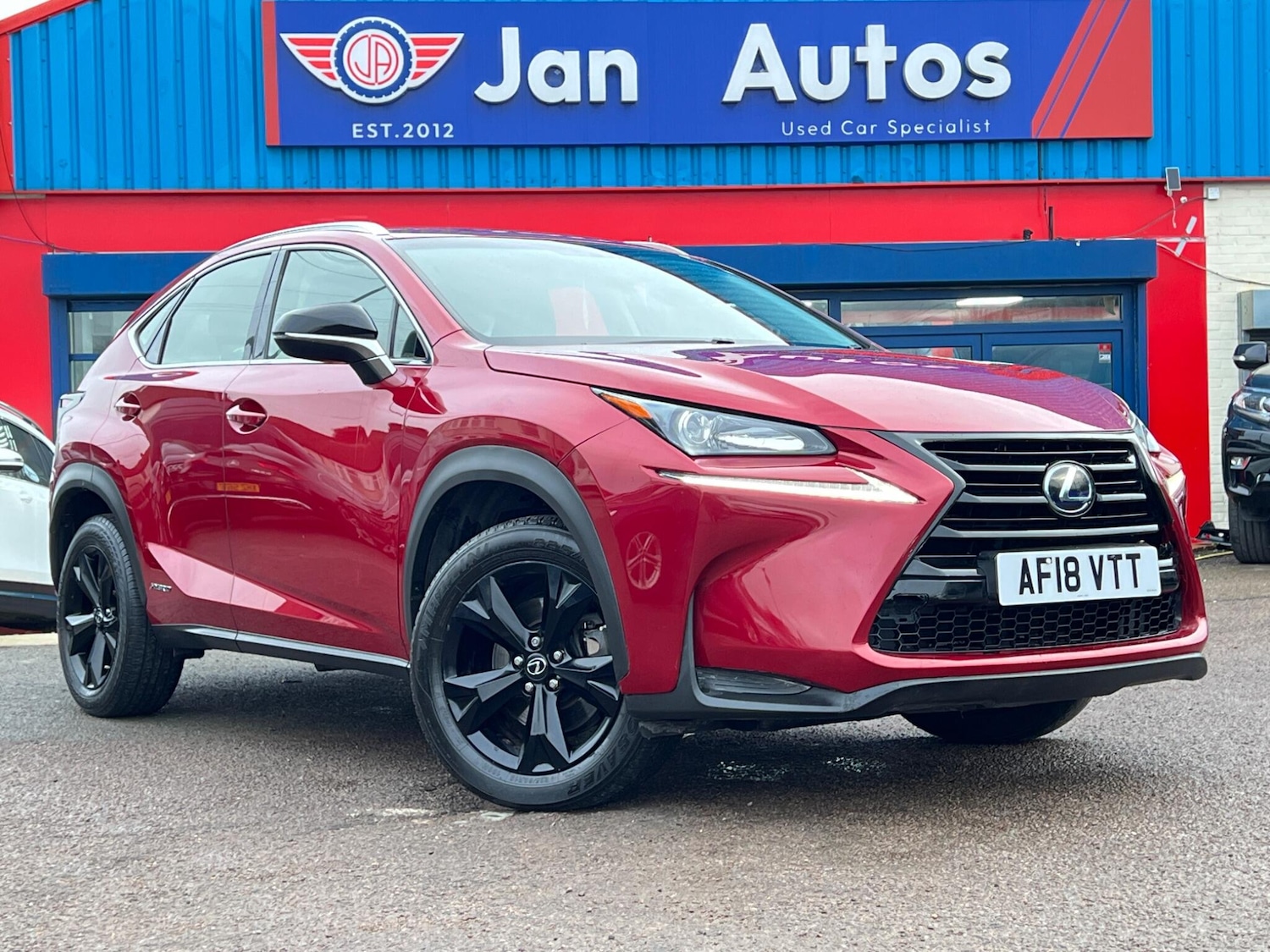 Used Lexus NX 2018 for sale - 77670775: Photo 1
