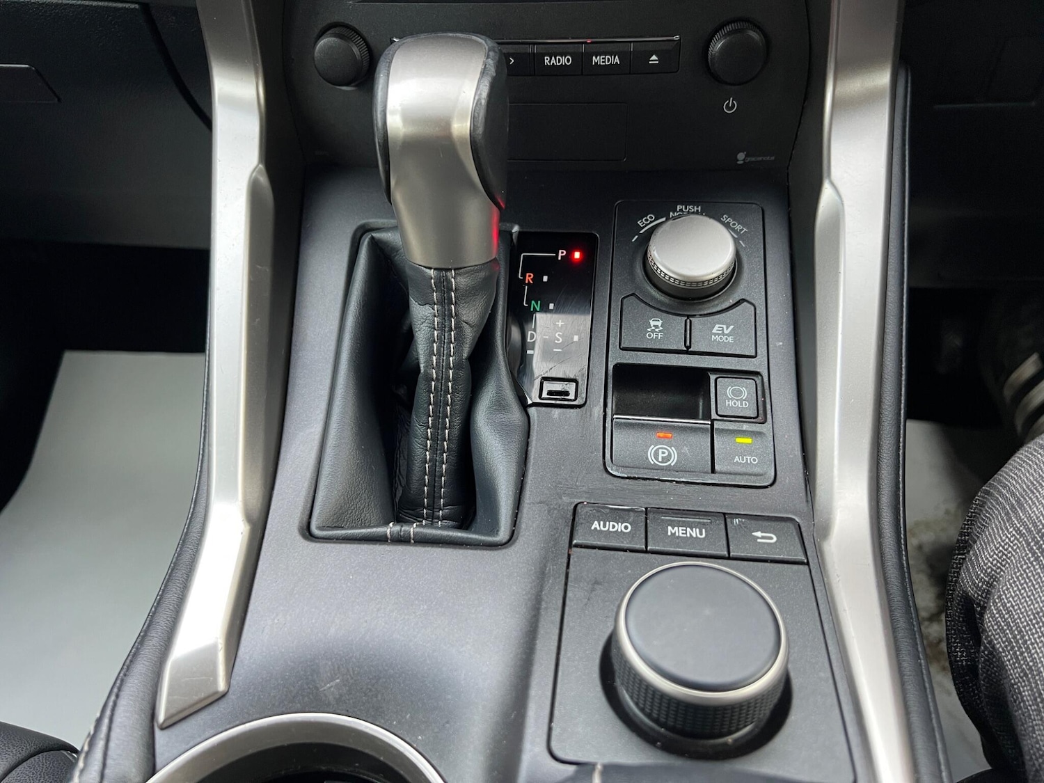 Used Lexus NX 2018 for sale - 77670775: Photo 42