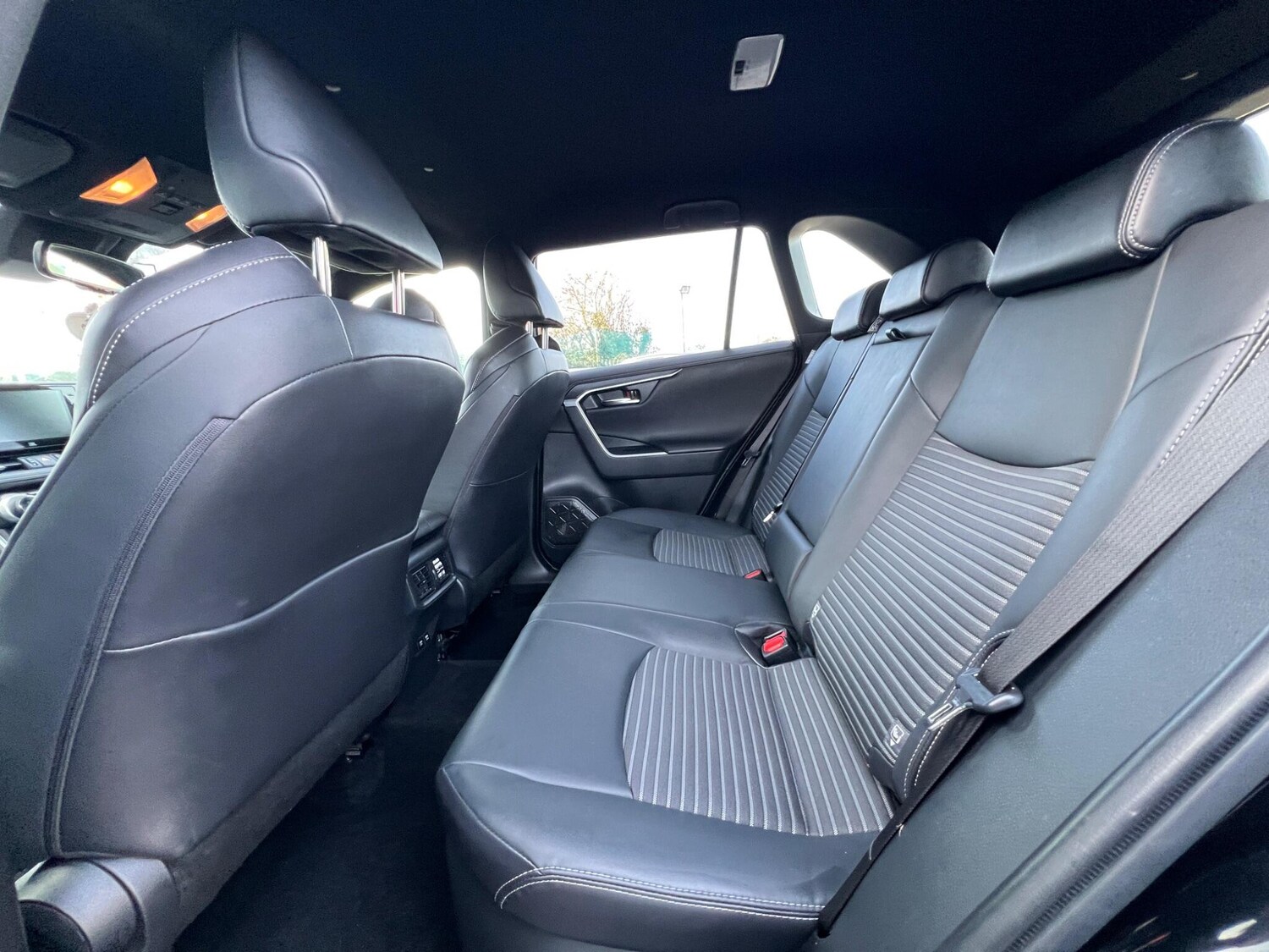 Used Toyota RAV4 for sale - 77671944: Photo 17