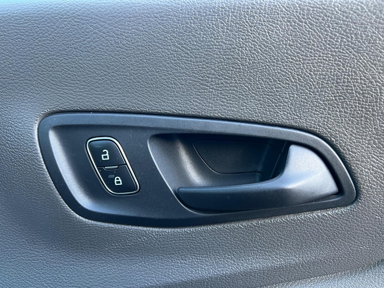 Used Ford Transit for sale - 77671319: Photo 31