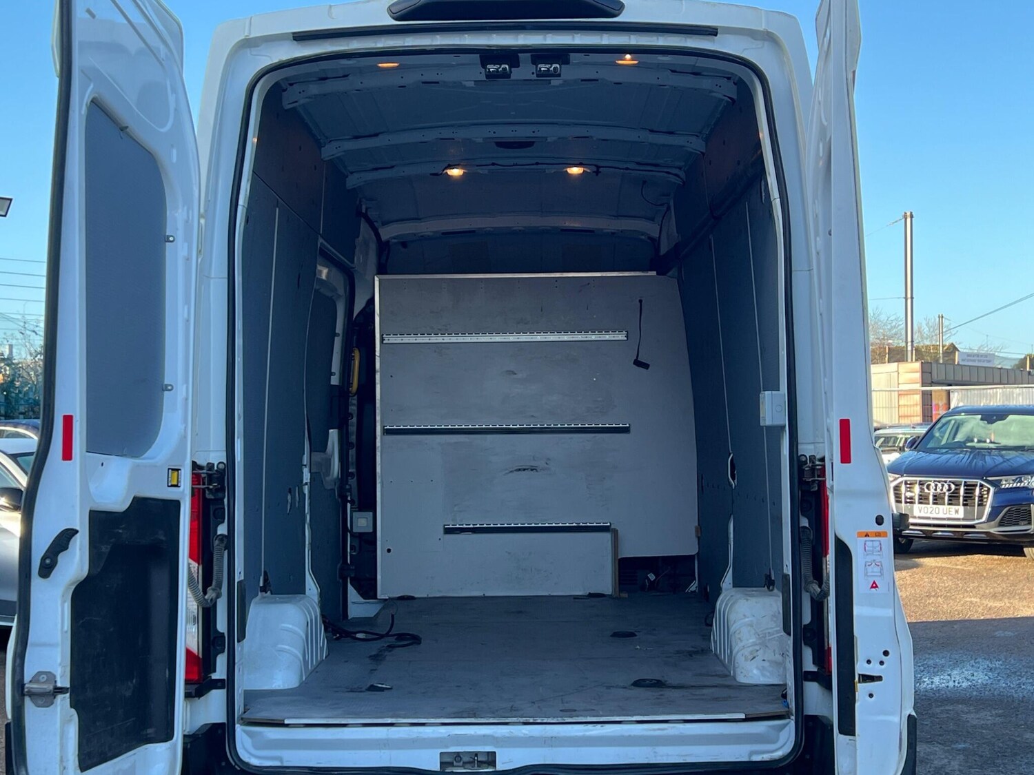 Used Ford Transit for sale - 77671319: Photo 42