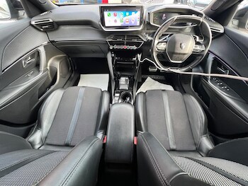 Used Peugeot 2008 2023 for sale - 78728906: Photo