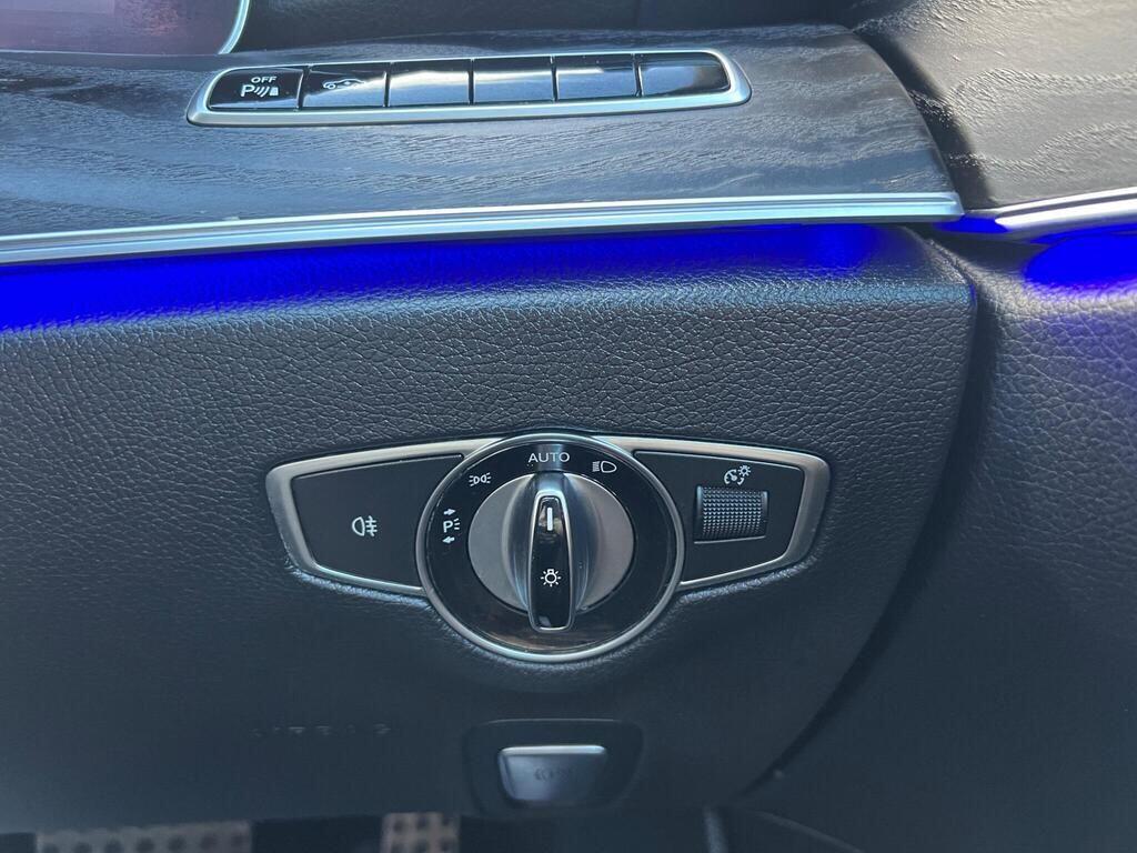 Used Mercedes-Benz E Class for sale - 77670723: Photo 21