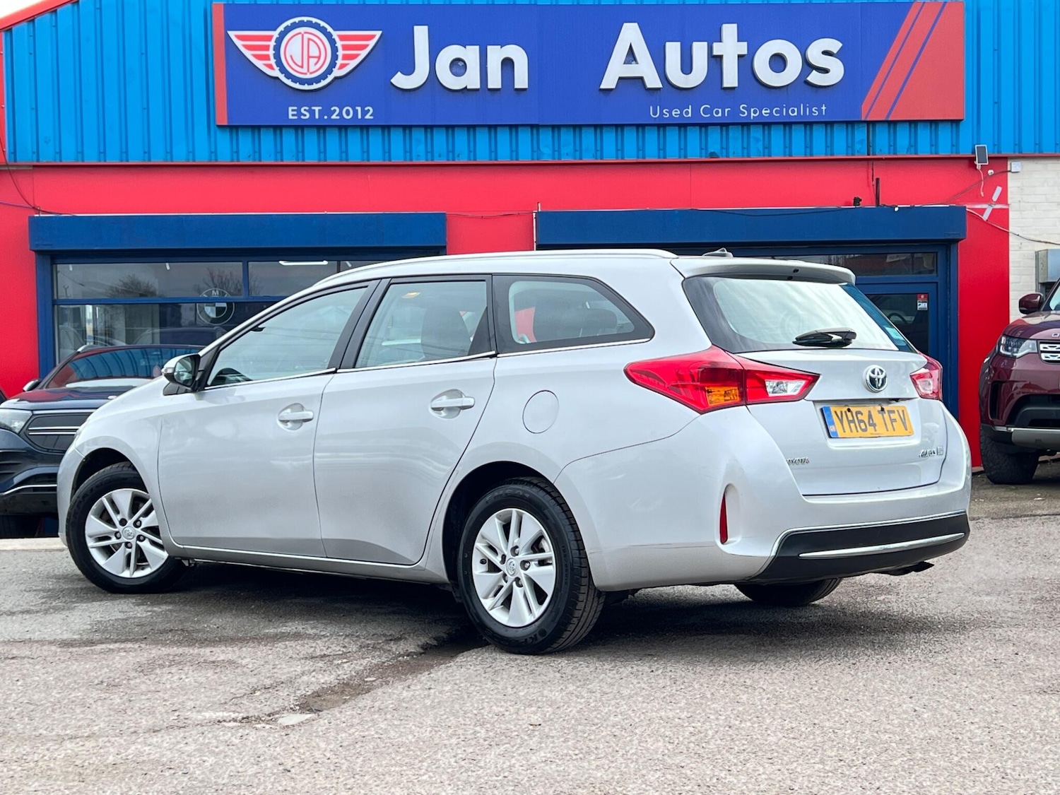 Used Toyota Auris 2014 for sale - 77925789: Photo 17