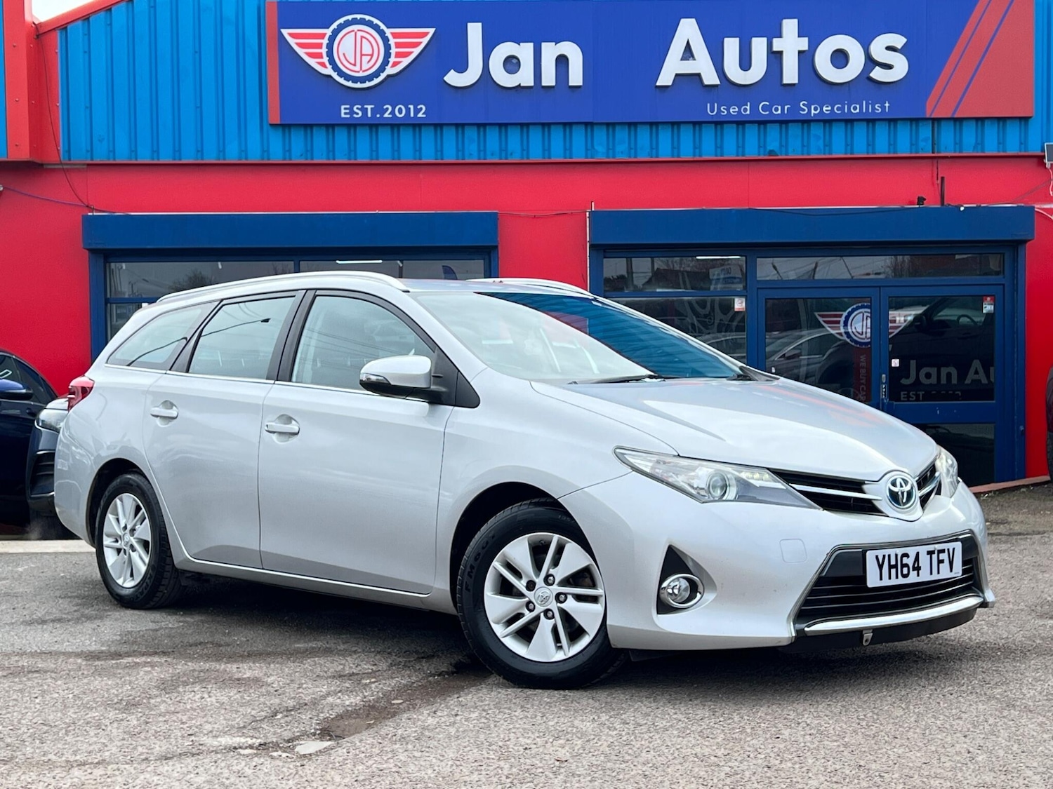 Used Toyota Auris 2014 for sale - 77925789: Photo 18