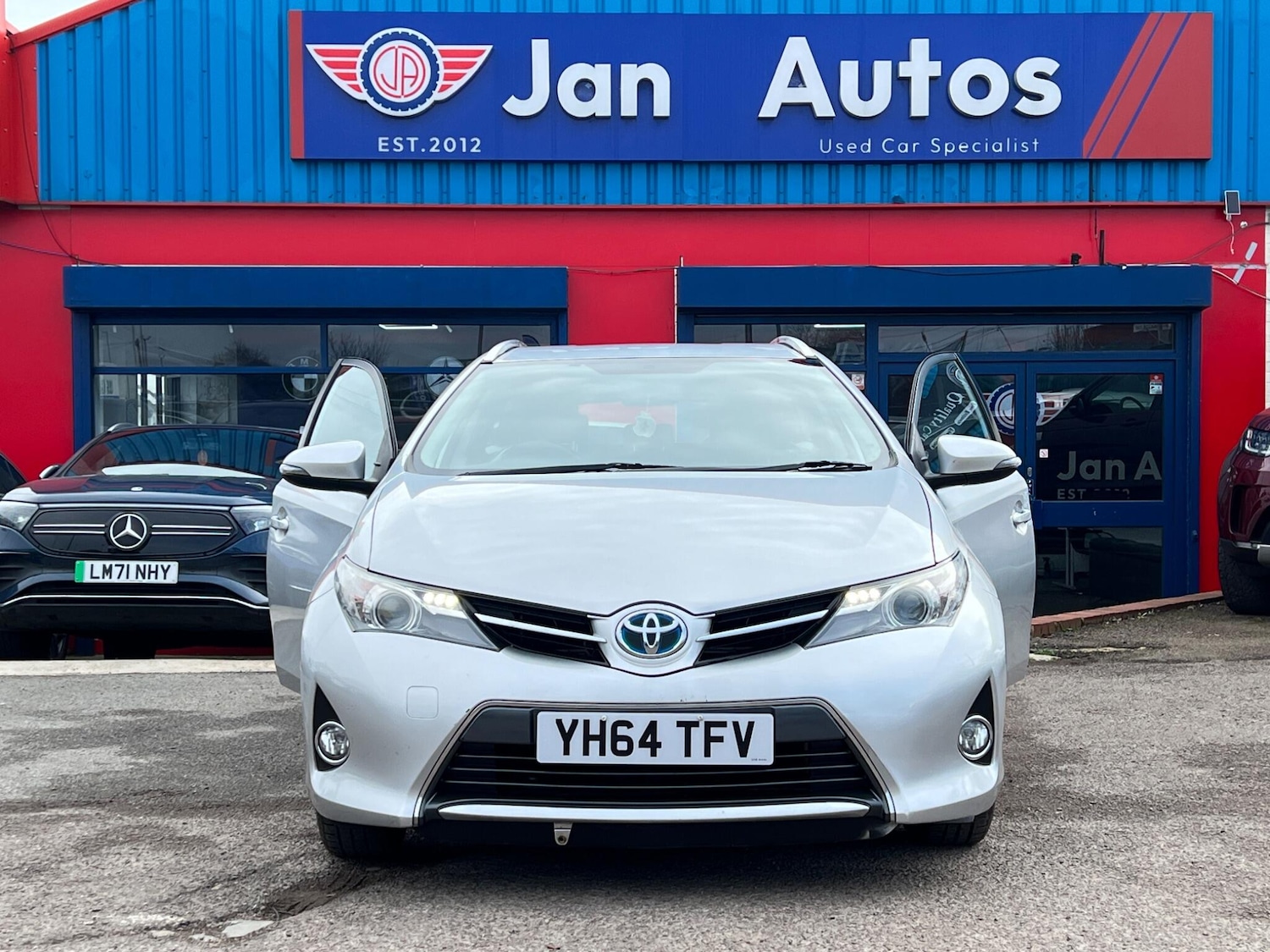 Used Toyota Auris 2014 for sale - 77925789: Photo 21