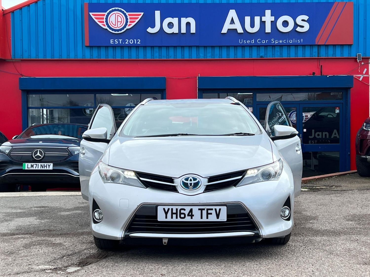 Used Toyota Auris 2014 for sale - 77925789: Photo 22