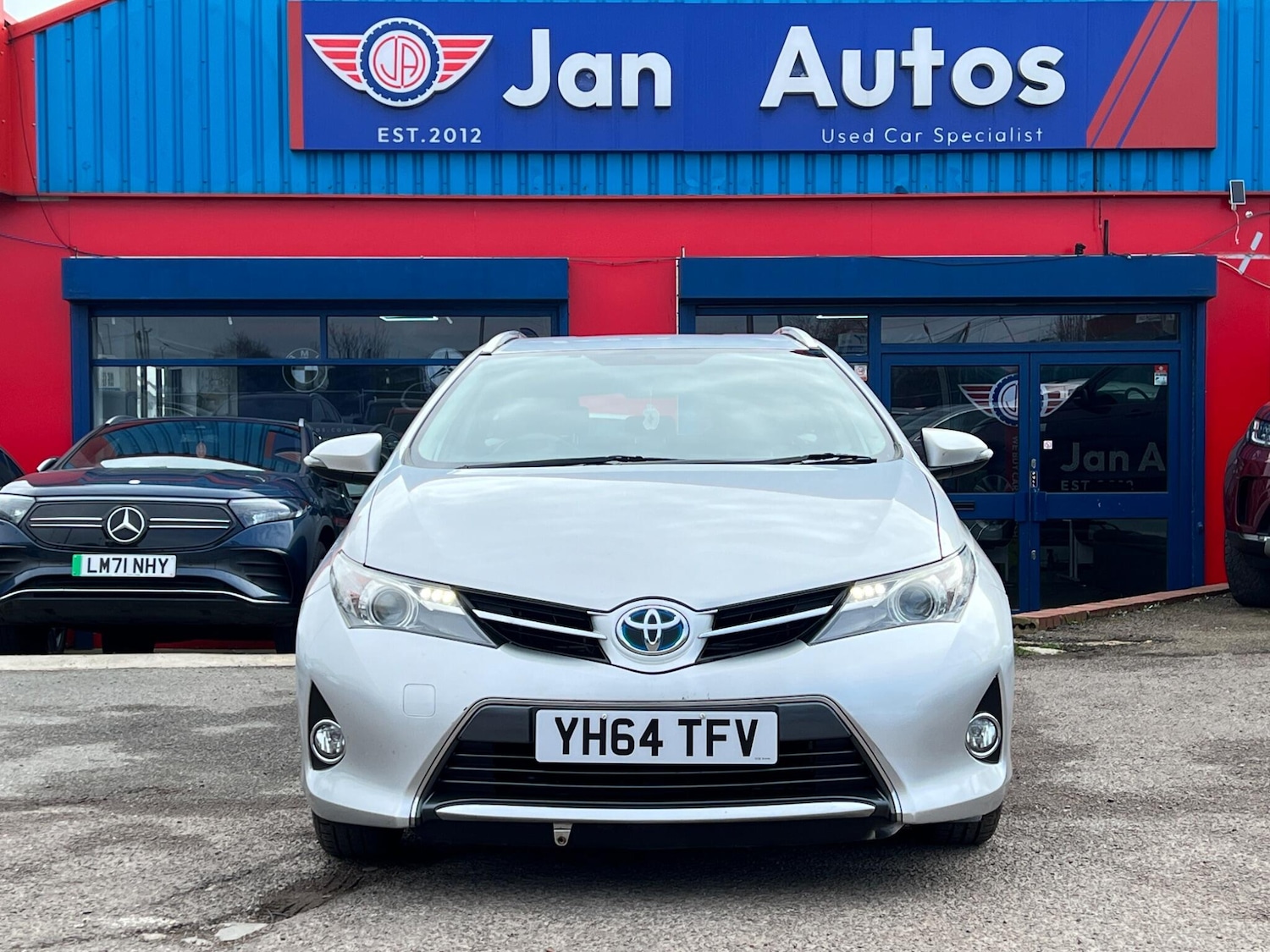 Used Toyota Auris 2014 for sale - 77925789: Photo 4