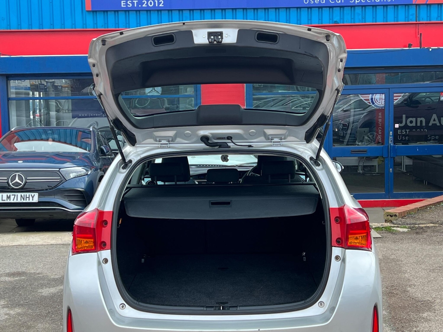 Used Toyota Auris 2014 for sale - 77925789: Photo 45