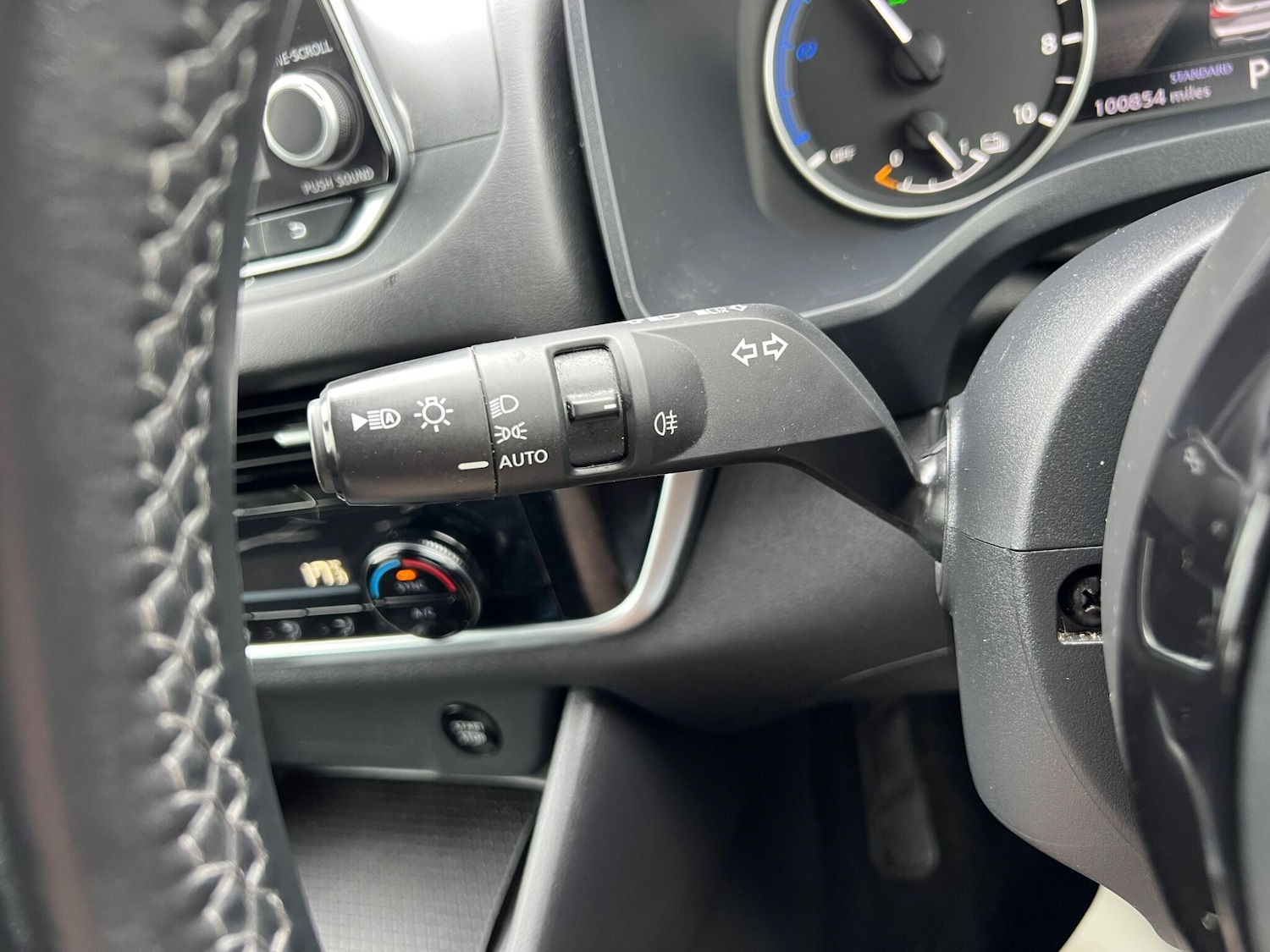 Used Nissan Qashqai for sale - 77824000: Photo 42