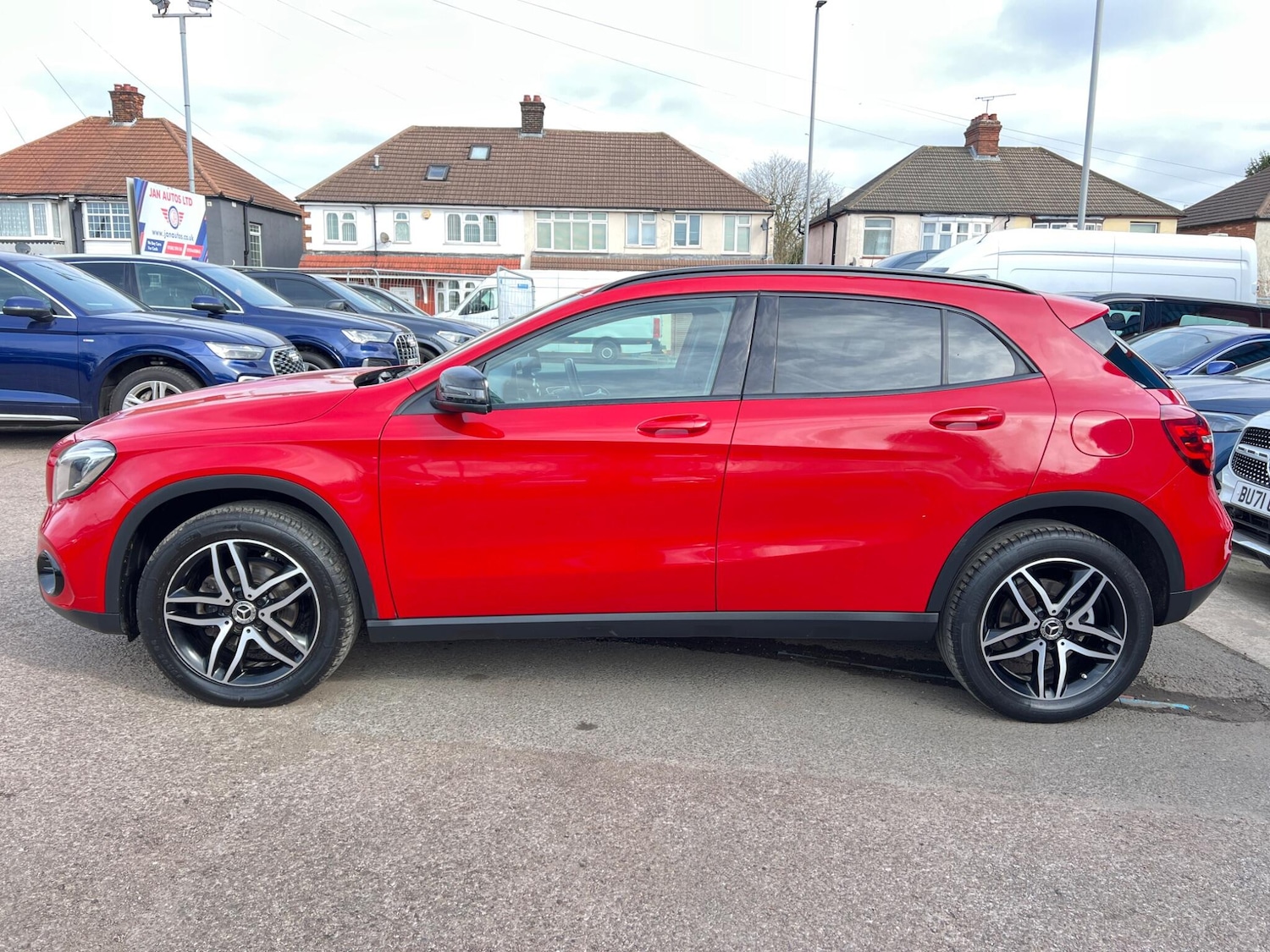 Used Mercedes-Benz GLA 2019 for sale - 77892796: Photo 12