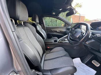 Used Peugeot 5008 2023 for sale - 79533364: Photo