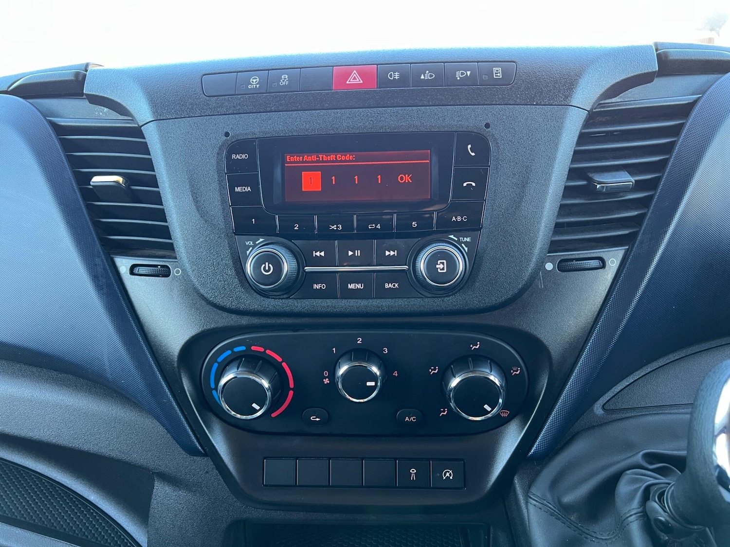 Used Iveco Daily for sale - 77671709: Photo 34