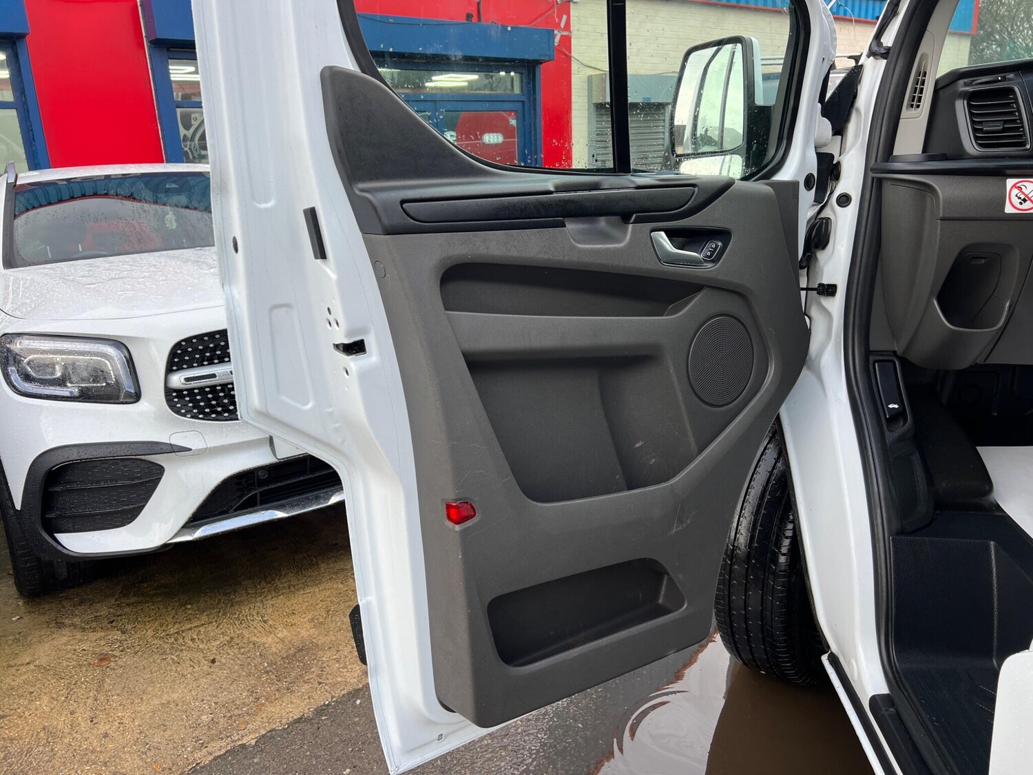 Used Ford Transit Custom for sale - 77671331: Photo 48