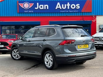 Used Volkswagen Tiguan Allspace 2023 for sale - 79820847: Photo