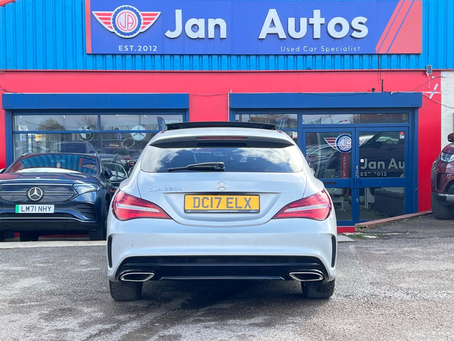 Used Mercedes-Benz CLA 2017 for sale - 77939430: Photo 32