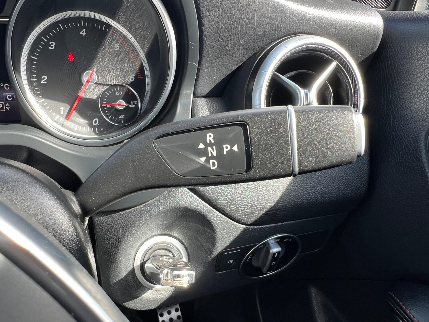 Used Mercedes-Benz CLA 2017 for sale - 77939430: Photo 44