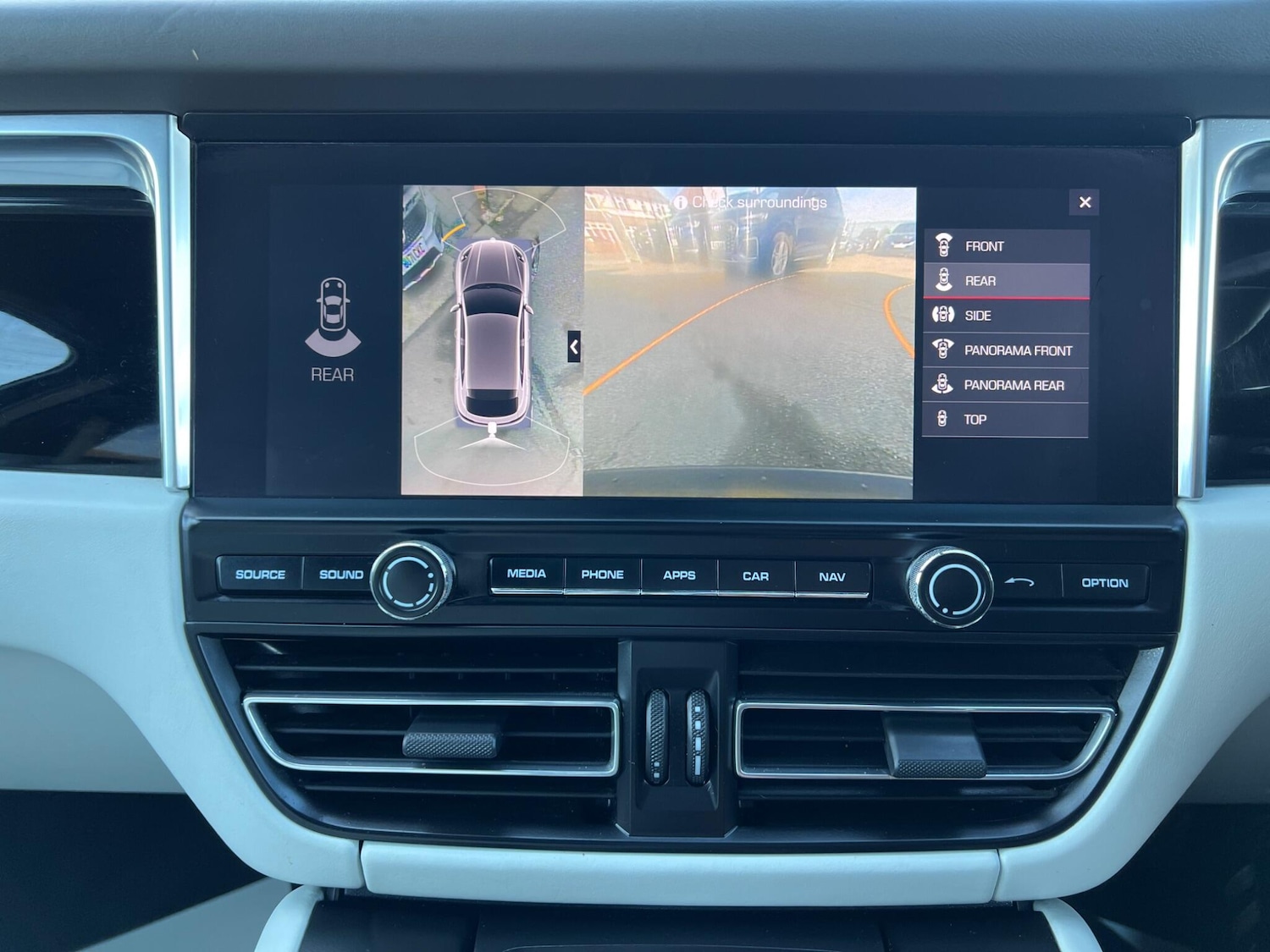 Used Porsche Macan 2019 for sale - 77737282: Photo 10