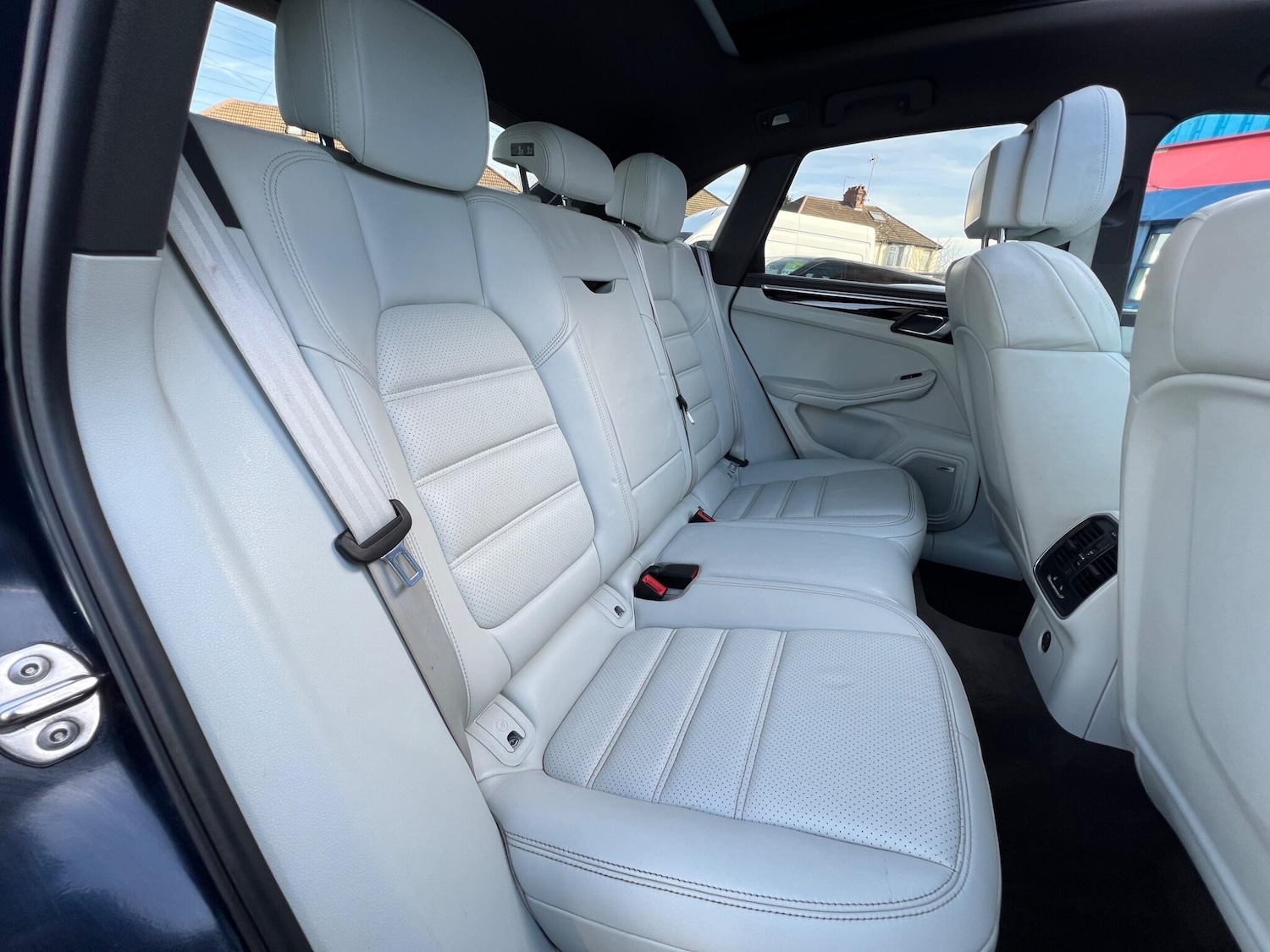 Used Porsche Macan 2019 for sale - 77737282: Photo 16