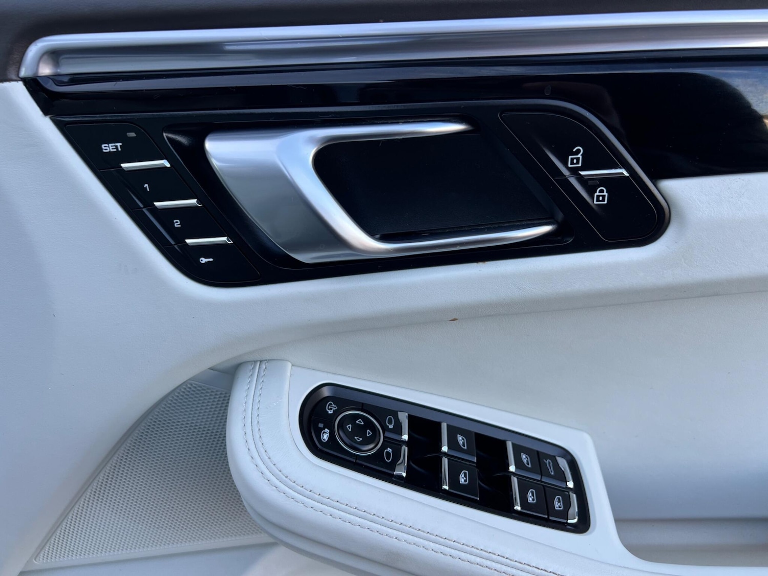 Used Porsche Macan 2019 for sale - 77737282: Photo 42