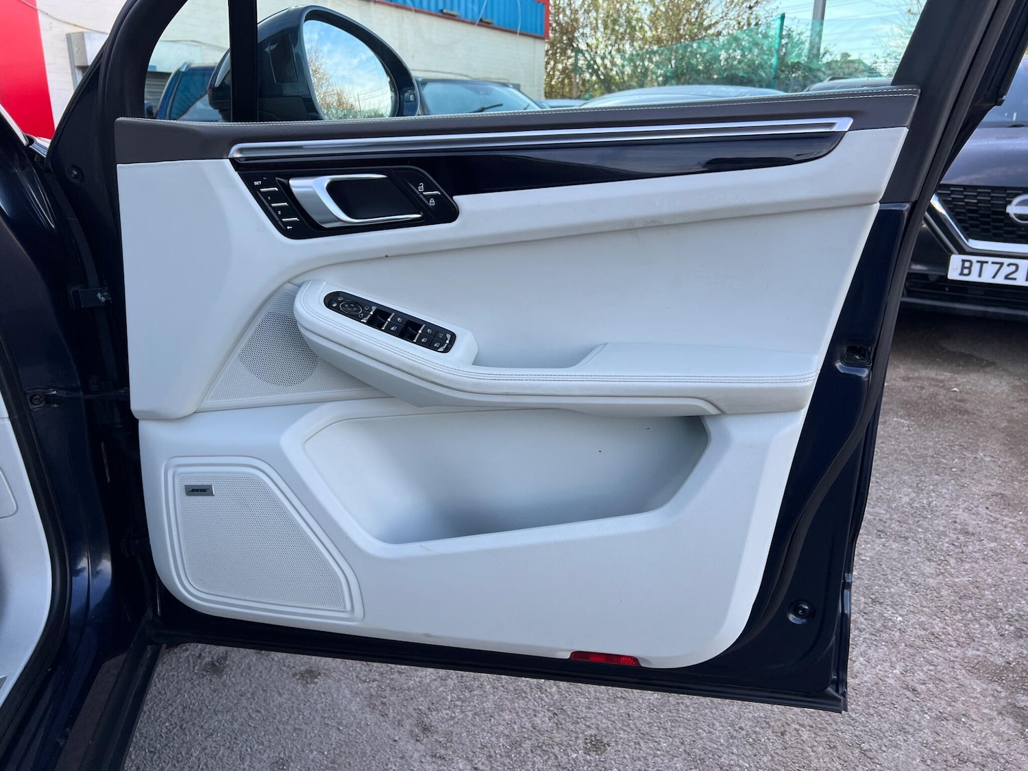 Used Porsche Macan 2019 for sale - 77737282: Photo 50