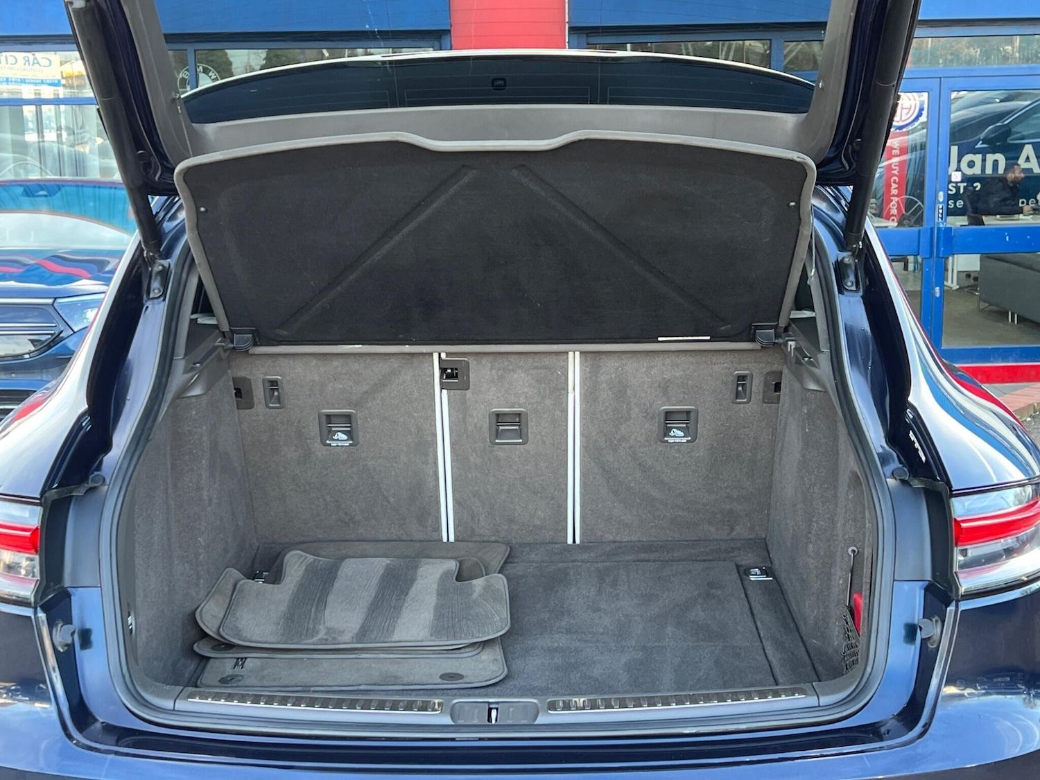 Used Porsche Macan 2019 for sale - 77737282: Photo 56