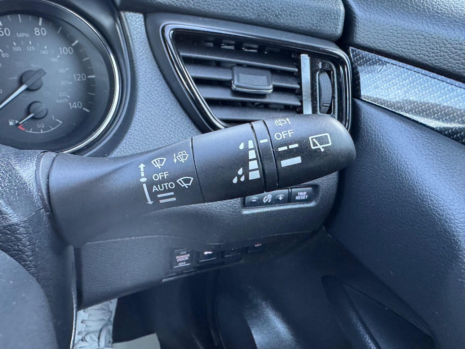 Used Nissan X-Trail for sale - 78214147: Photo 48