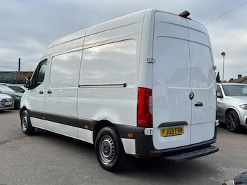 Used Mercedes-Benz Sprinter 2019 for sale - 77808594: Photo