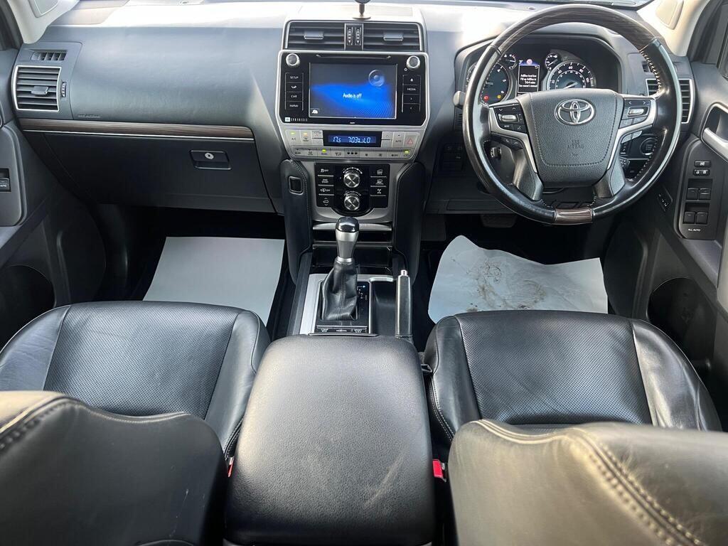 Used Toyota Land Cruiser for sale - 78135700: Photo 11