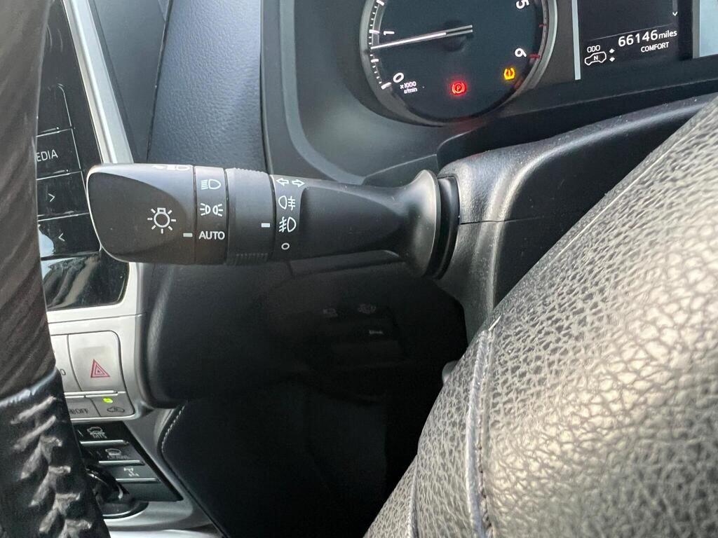 Used Toyota Land Cruiser for sale - 78135700: Photo 25