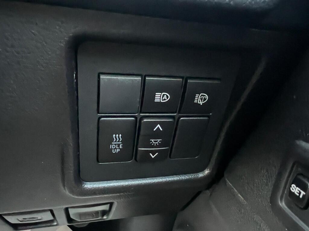 Used Toyota Land Cruiser for sale - 78135700: Photo 27