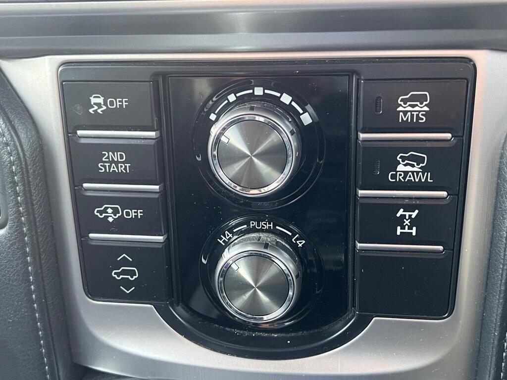 Used Toyota Land Cruiser for sale - 78135700: Photo 30