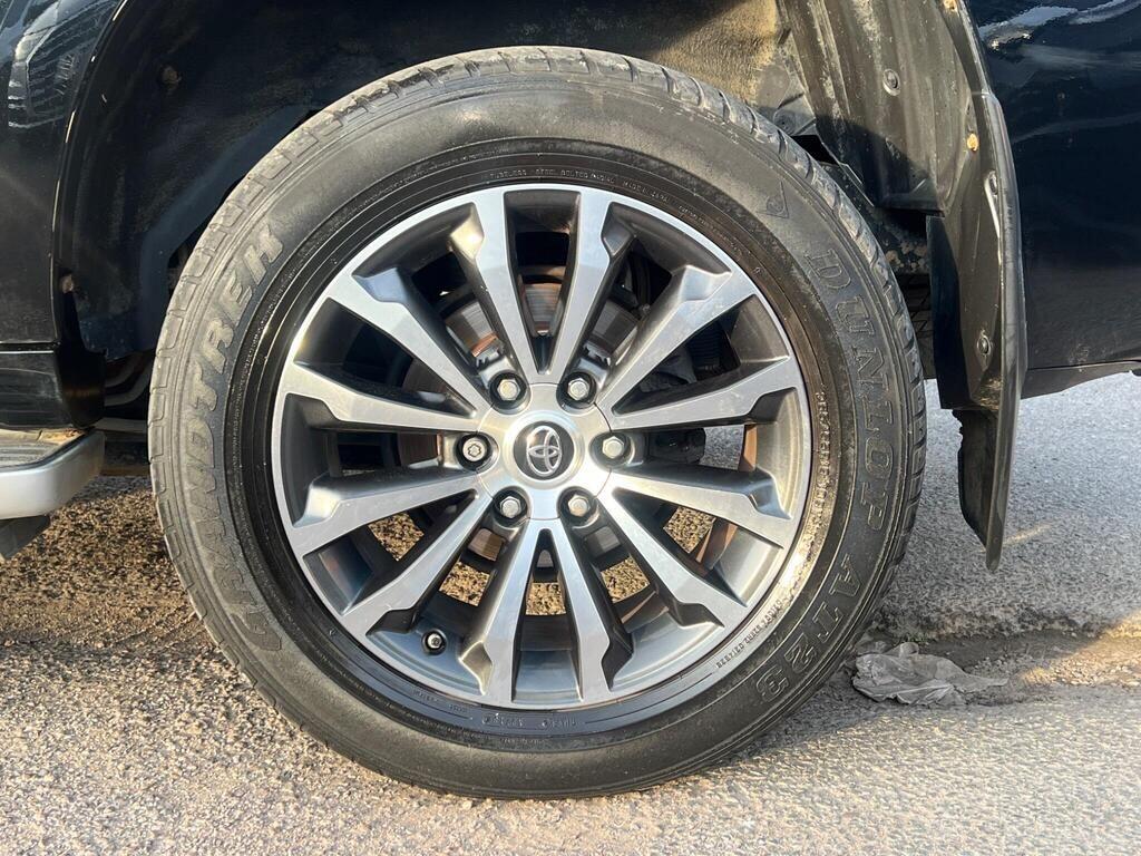 Used Toyota Land Cruiser for sale - 78135700: Photo 33