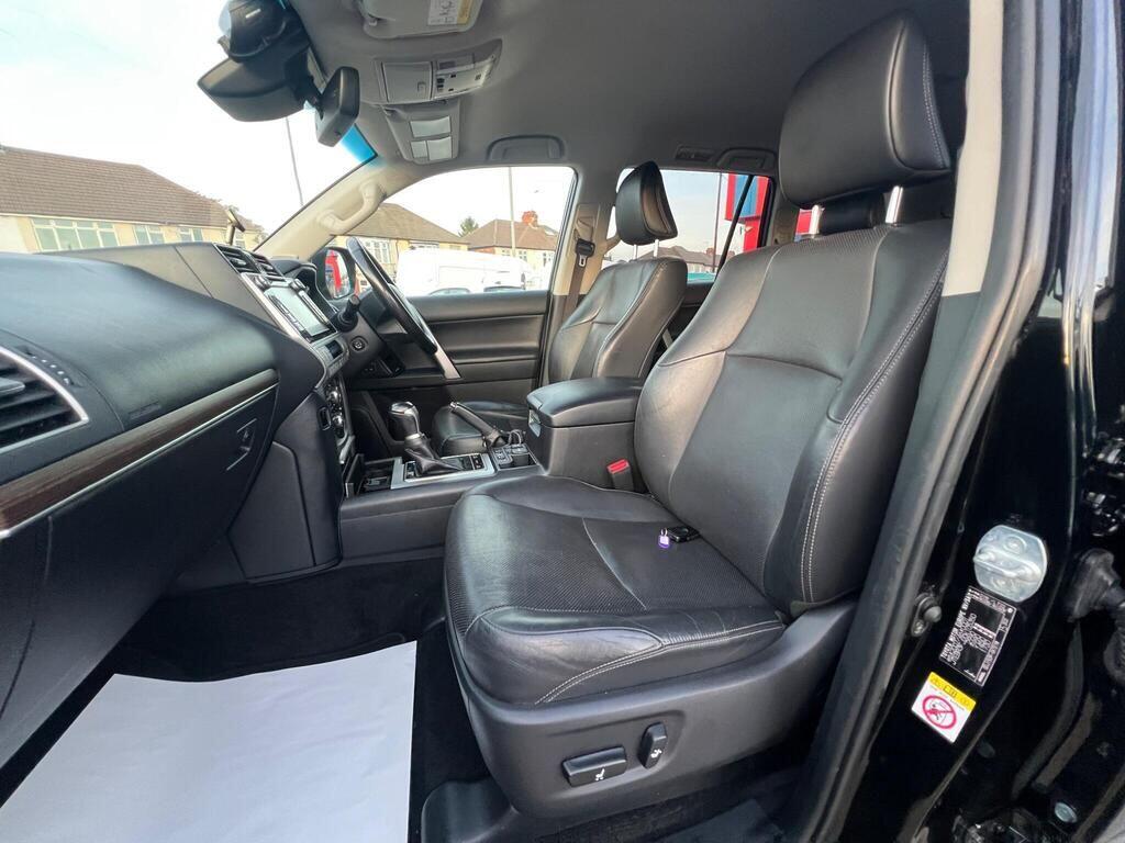 Used Toyota Land Cruiser for sale - 78135700: Photo 45