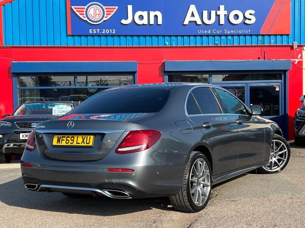 Used Mercedes-Benz E Class for sale - 77670301: Photo 11