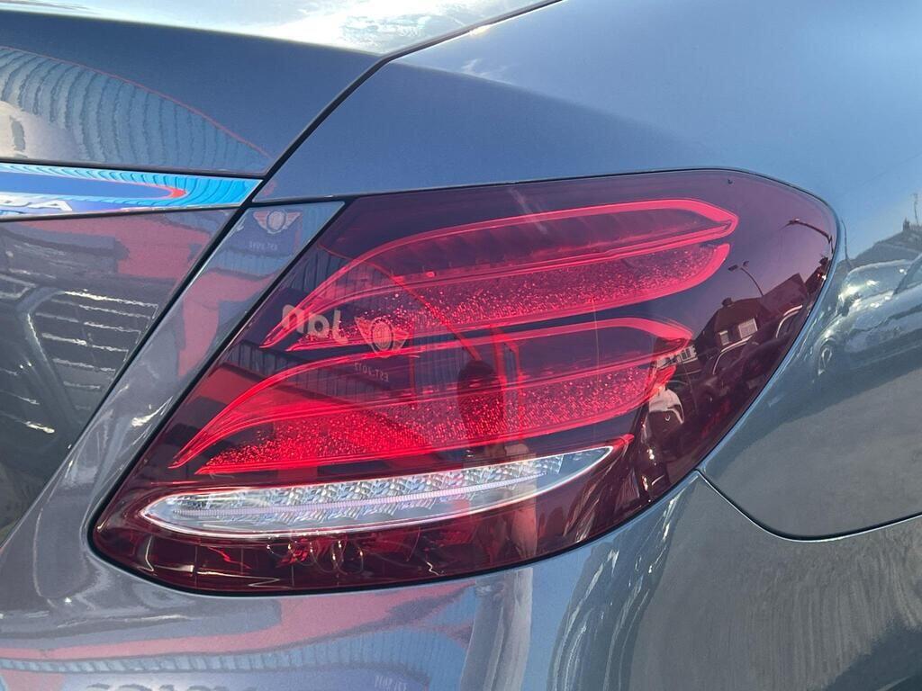 Used Mercedes-Benz E Class for sale - 77670301: Photo 15