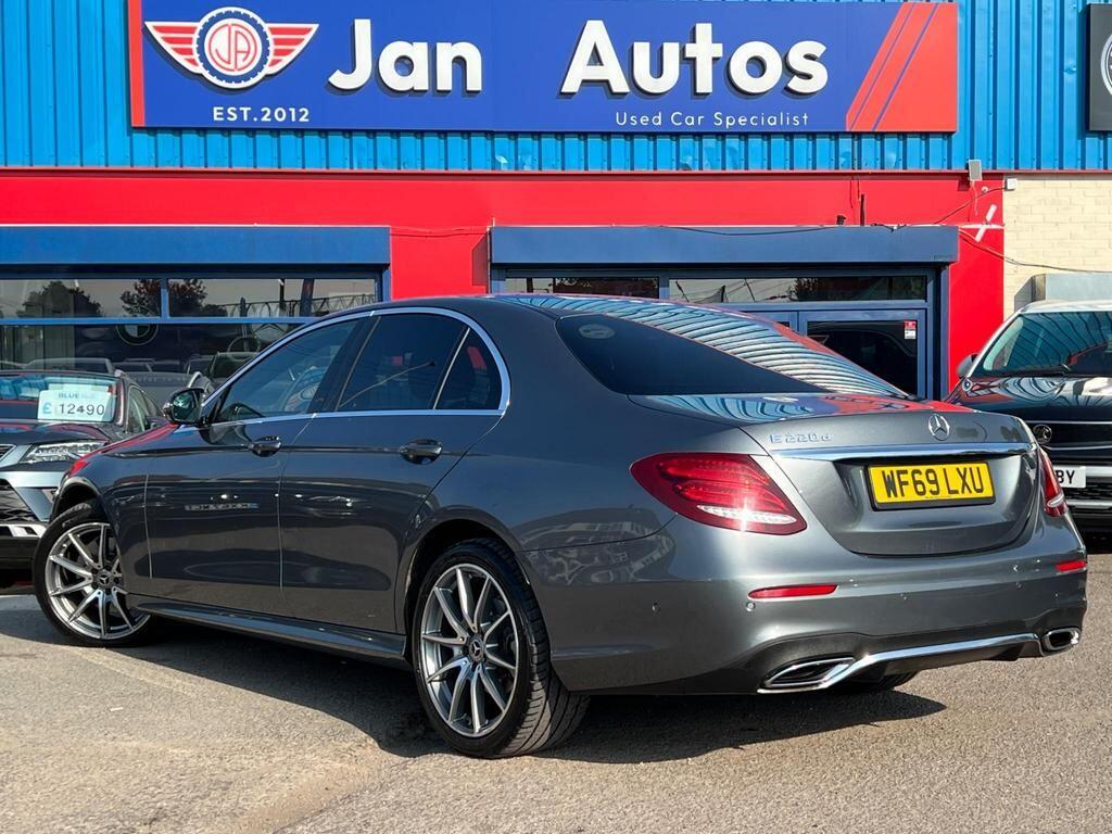 Used Mercedes-Benz E Class for sale - 77670301: Photo 2