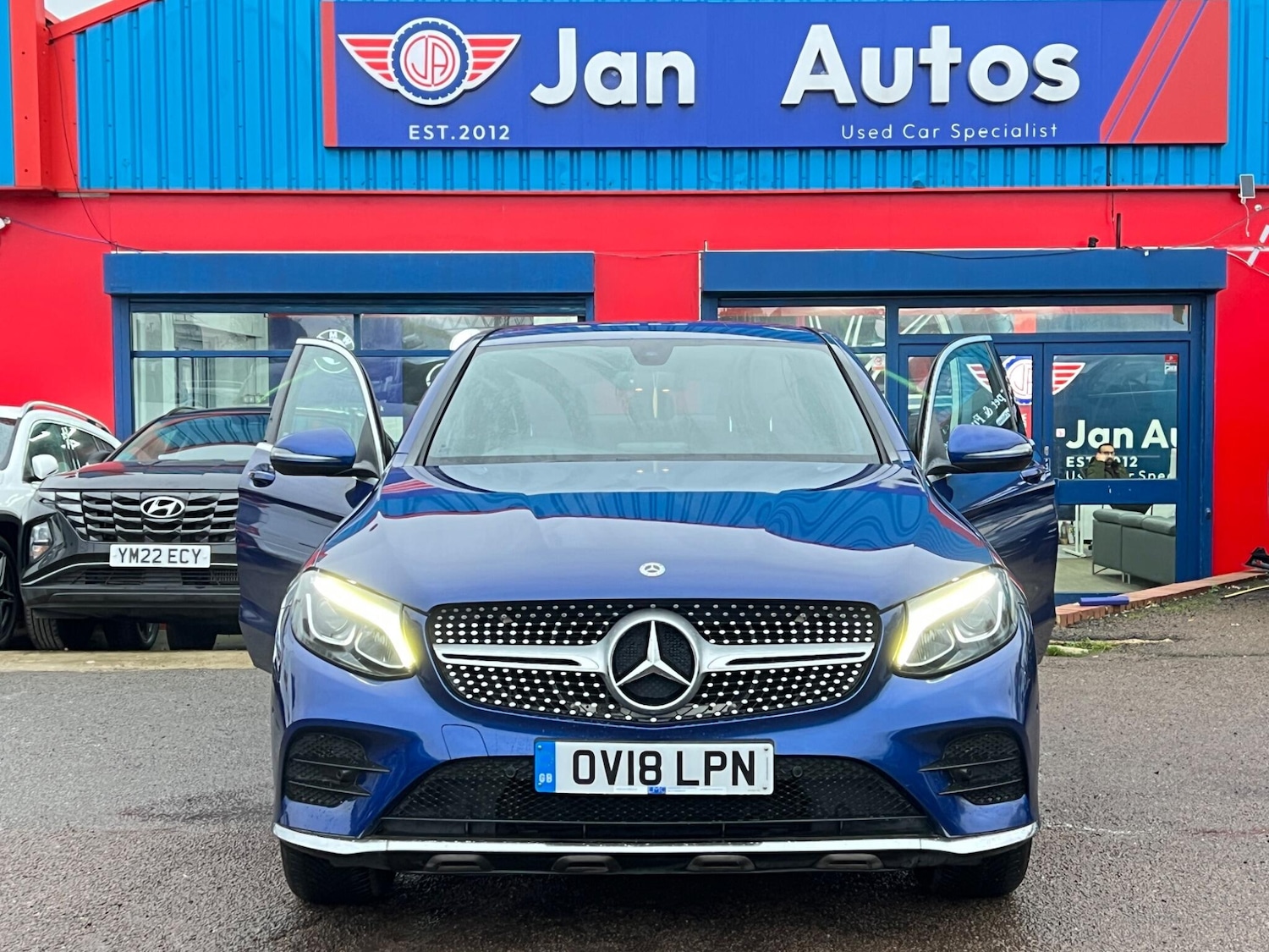 Used Mercedes-Benz GLC 2018 for sale - 77970367: Photo 30