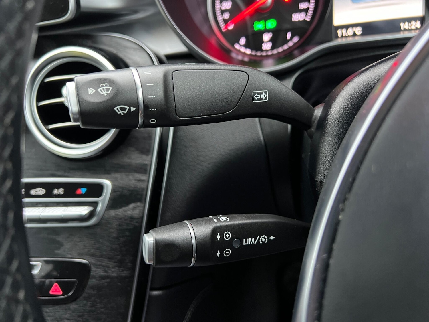 Used Mercedes-Benz GLC 2018 for sale - 77970367: Photo 47